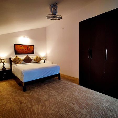 Wtf My House Hotel Baga Ngoại thất bức ảnh