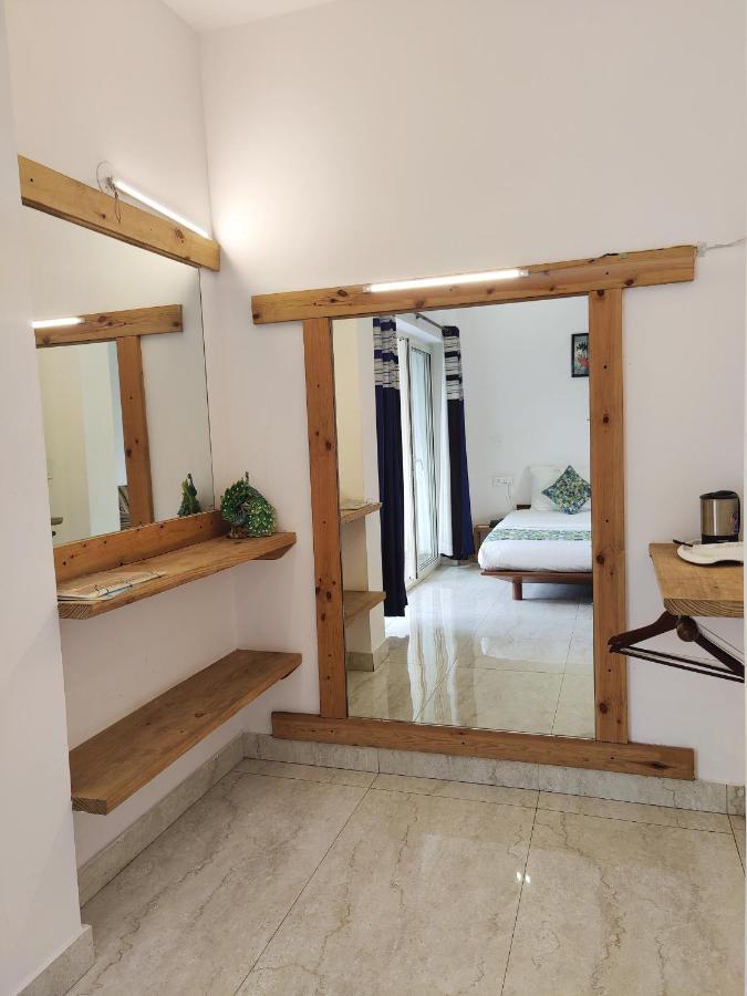 Wtf My House Hotel Baga Ngoại thất bức ảnh