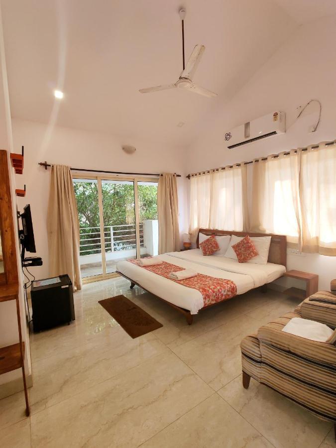 Wtf My House Hotel Baga Ngoại thất bức ảnh