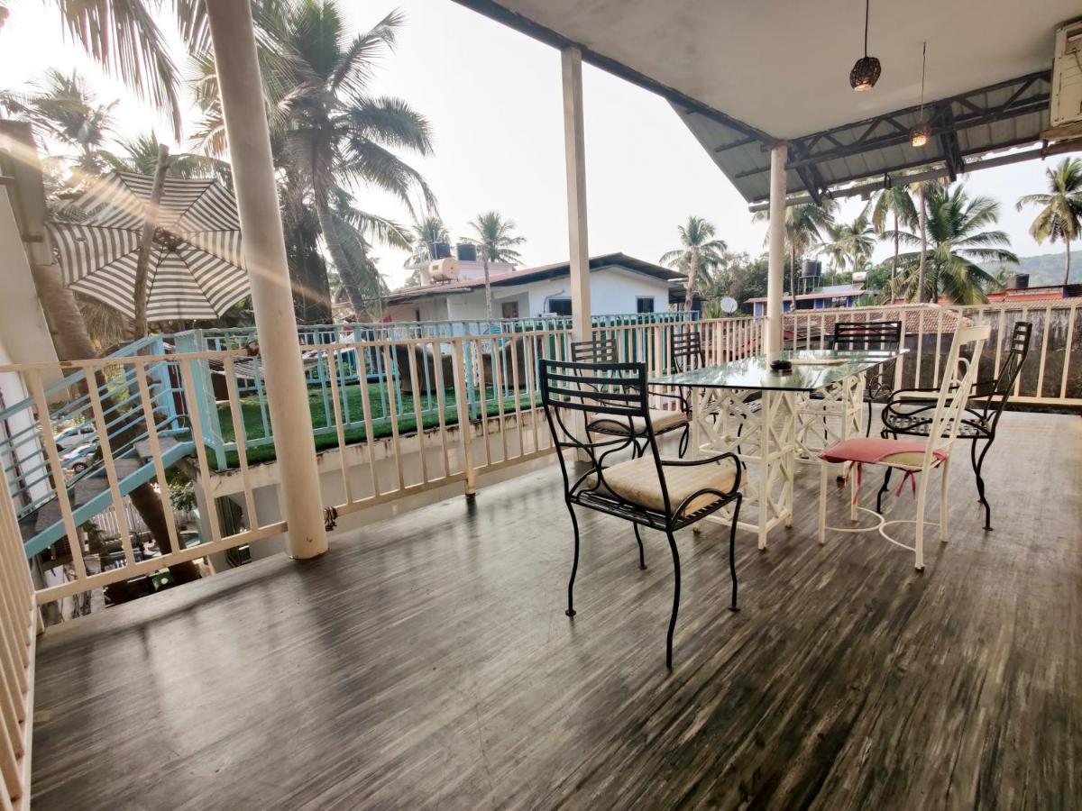 Wtf My House Hotel Baga Ngoại thất bức ảnh