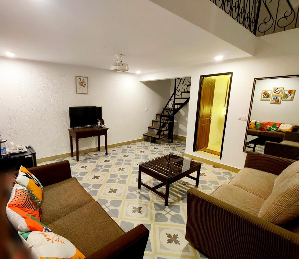 Wtf My House Hotel Baga Ngoại thất bức ảnh