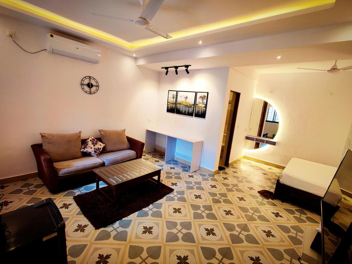 Wtf My House Hotel Baga Ngoại thất bức ảnh