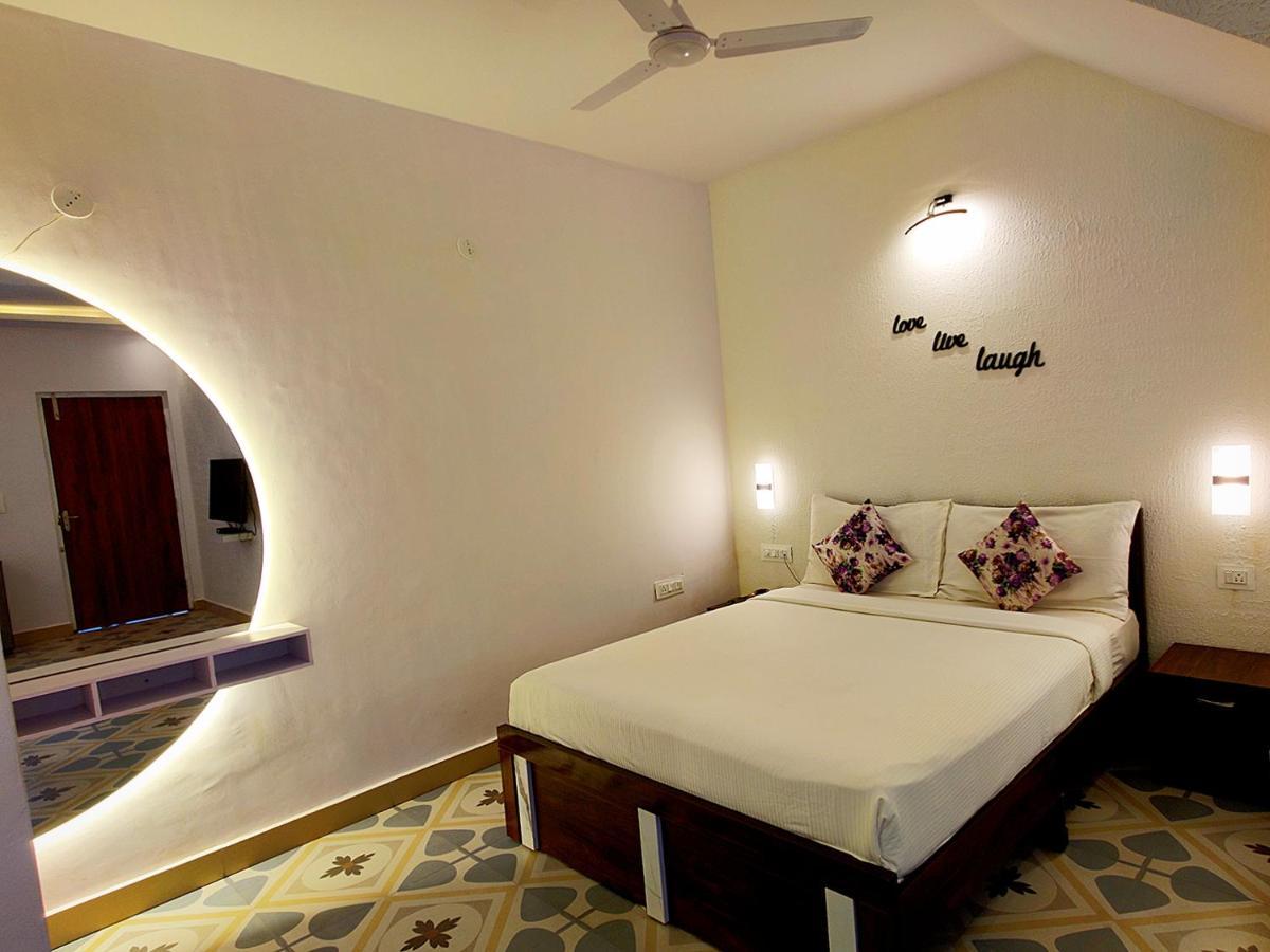 Wtf My House Hotel Baga Ngoại thất bức ảnh