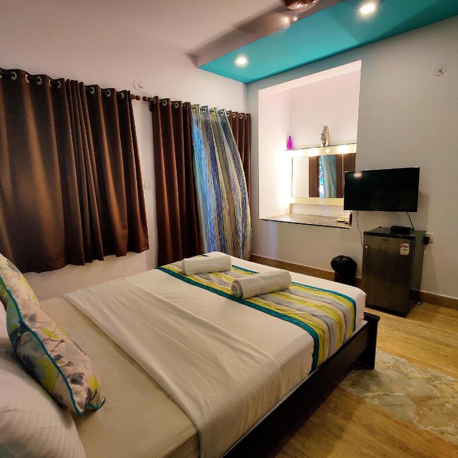 Wtf My House Hotel Baga Ngoại thất bức ảnh
