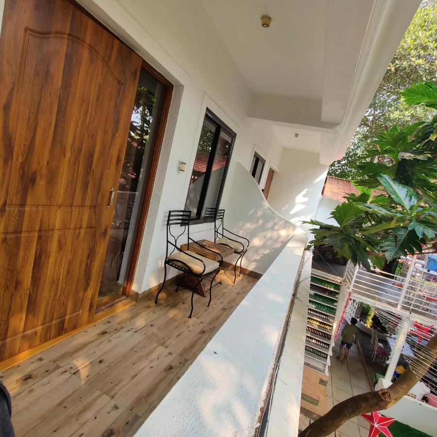 Wtf My House Hotel Baga Ngoại thất bức ảnh