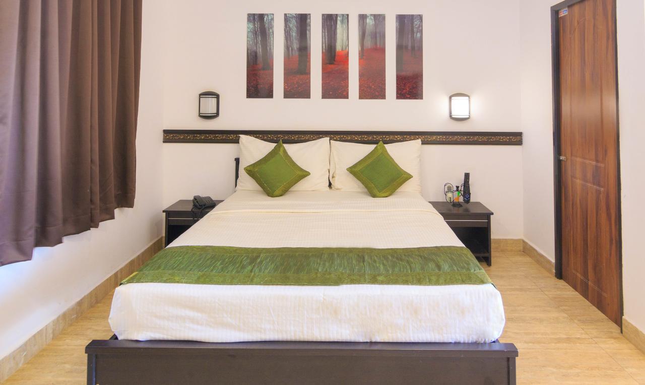 Wtf My House Hotel Baga Ngoại thất bức ảnh
