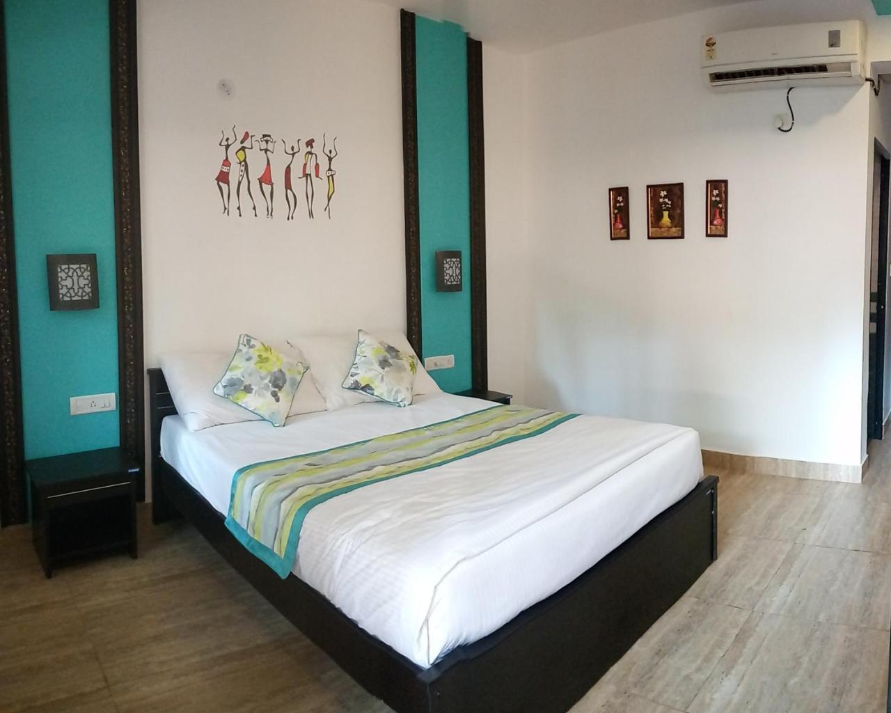 Wtf My House Hotel Baga Ngoại thất bức ảnh
